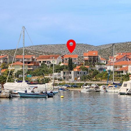 Apartments And Rooms With Parking Space Marina, Trogir - 5953 Екстер'єр фото