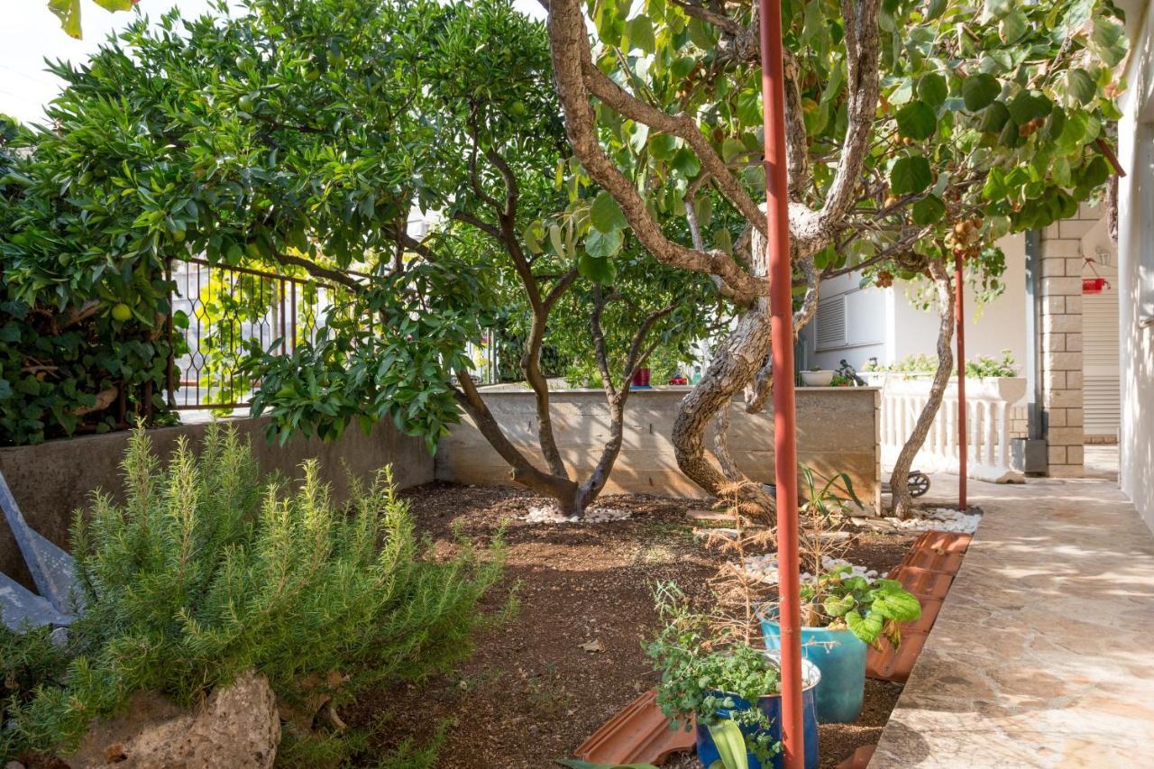 Apartments And Rooms With Parking Space Marina, Trogir - 5953 Екстер'єр фото